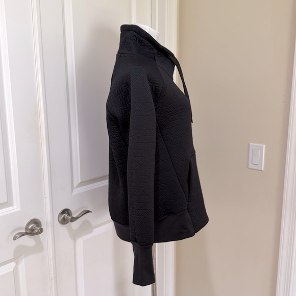 Athleta Jacquard Elevation Pullover Funnel Neck Quilted Black Sweatshirt Medium - Picture 4 of 9